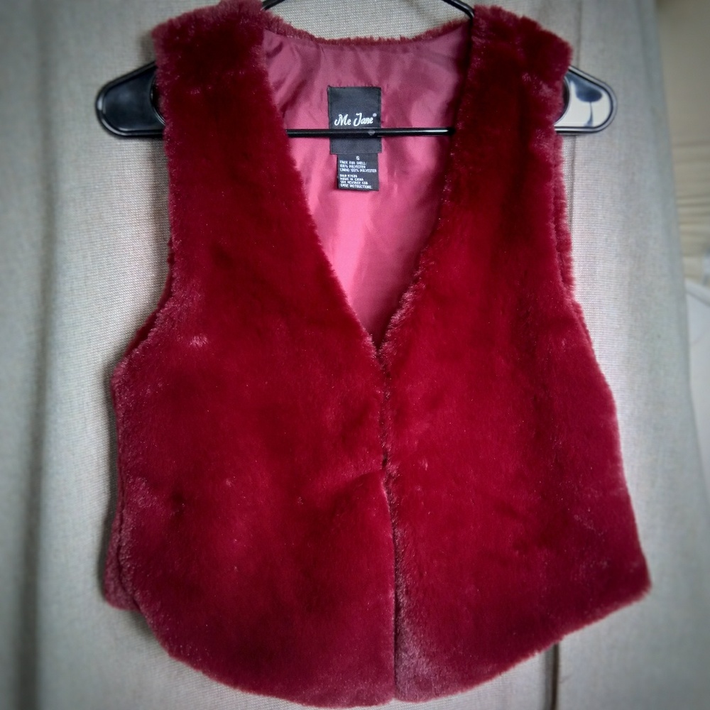 Rasberry Faux Fur Festival Vest by Me Jane Small